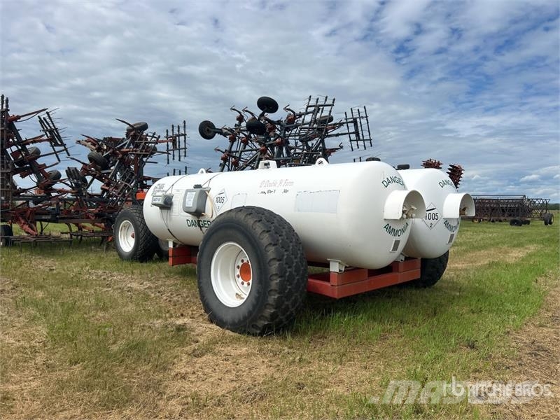 Western 2000 gal NH3 Tank Farm machinery