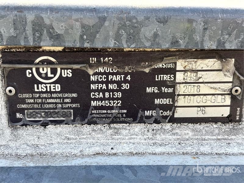 Western 949 L Skid Mounted Steel Fuel Tank Kraftstoff- und Zusatzstoffbehälter