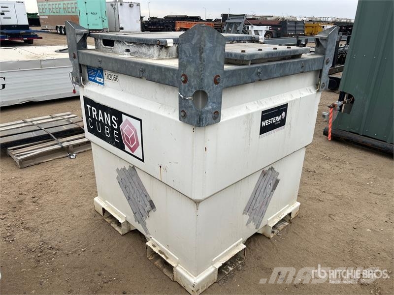 Western 949 L Skid Mounted Steel Fuel Tank Kraftstoff- und Zusatzstoffbehälter