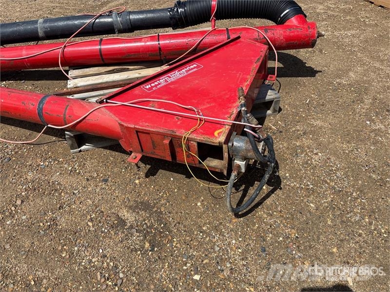 Western Industries 6 in X 14 ft Hydraulic Drill Fill Secadoras de grano