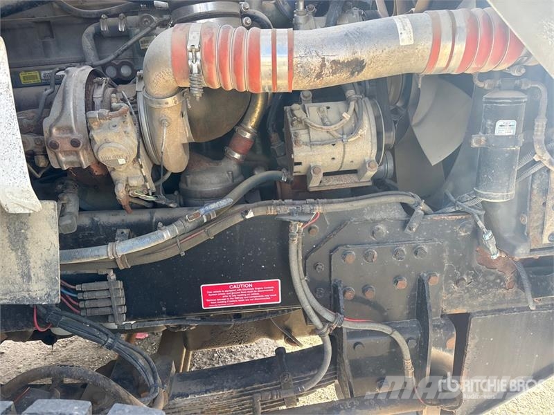 Western Star 1800 40 ton Straight Boom on Western Star 4900SA 1 شاحنات الرافعات