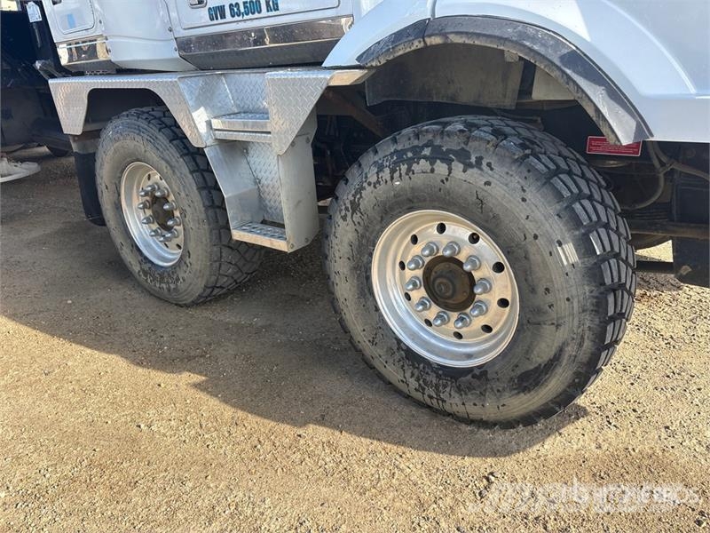 Western Star 1800 40 ton Straight Boom on Western Star 4900SA 1 شاحنات الرافعات