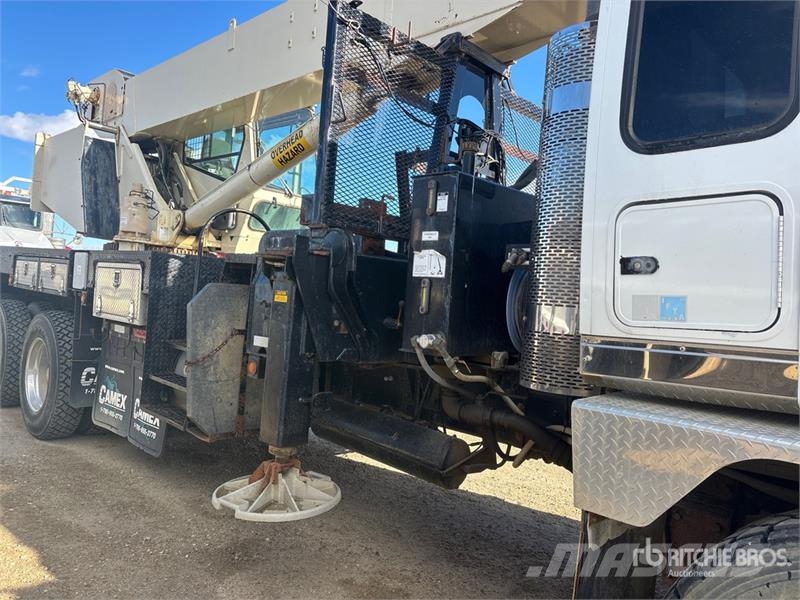 Western Star 1800 40 ton Straight Boom on Western Star 4900SA 1 شاحنات الرافعات