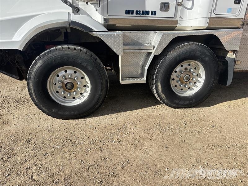 Western Star 1800 40 ton Straight Boom on Western Star 4900SA 1 شاحنات الرافعات
