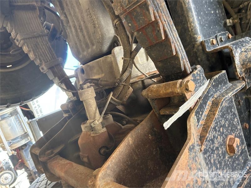 Western Star 1800 40 ton Straight Boom on Western Star 4900SA 1 شاحنات الرافعات