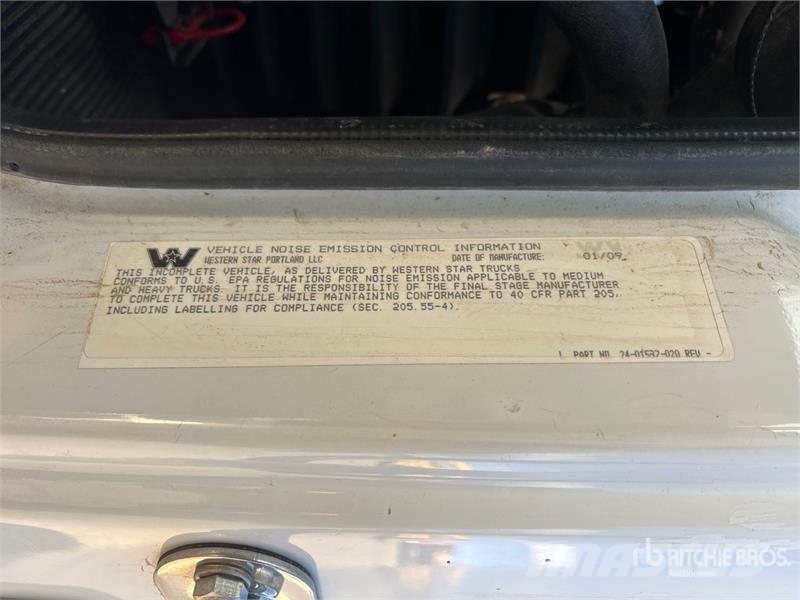 Western Star 1800 40 ton Straight Boom on Western Star 4900SA 1 شاحنات الرافعات