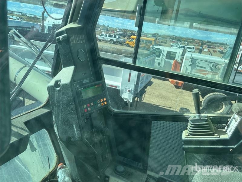 Western Star 1800 40 ton Straight Boom on Western Star 4900SA 1 شاحنات الرافعات
