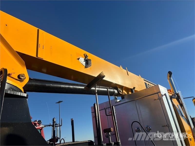 Western Star 3577S 35 ton Straight Boom on Western Star 4900 8x Lastbil med kran