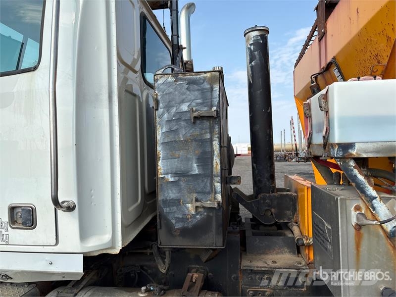 Western Star 4700 6x4 Snow Plow Truck مركبات الأغراض العامة