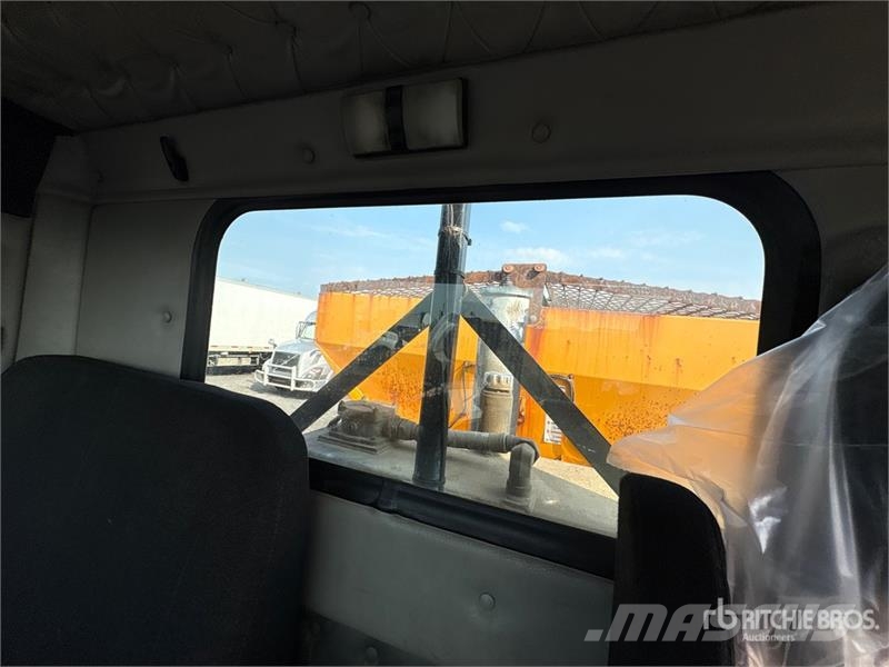 Western Star 4700 6x4 Snow Plow Truck مركبات الأغراض العامة