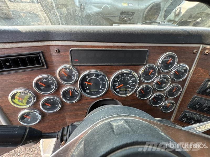 Western Star 4700 6x4 Snow Plow Truck مركبات الأغراض العامة