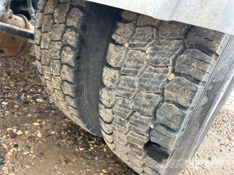 Western Star 4700 SF 6x4 T/A Day Cab Truck Tractor Седельные тягачи