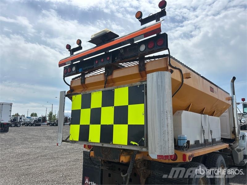 Western Star 4700SB 6x4 Snow Plow Truck مركبات الأغراض العامة