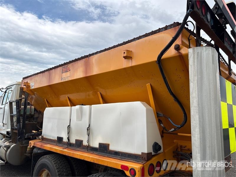 Western Star 4700SB 6x4 Snow Plow Truck مركبات الأغراض العامة