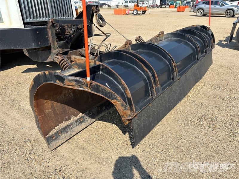 Western Star 4700SB 6x4 Snow Plow Truck مركبات الأغراض العامة