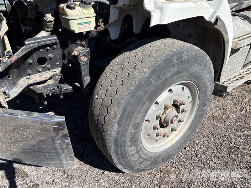 Western Star 4700SB 6x4 T/A Dump Truck Kipper
