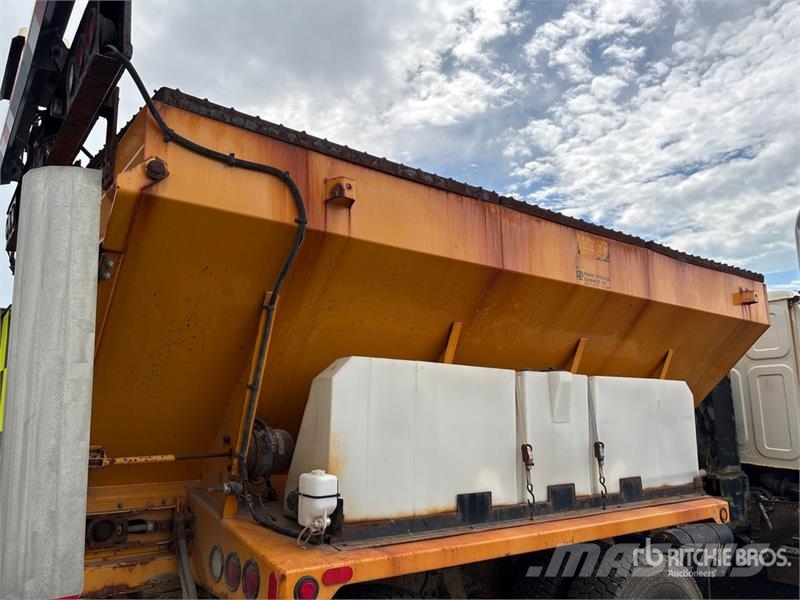 Western Star 4700SB 6x4 Snow Plow Truck مركبات الأغراض العامة
