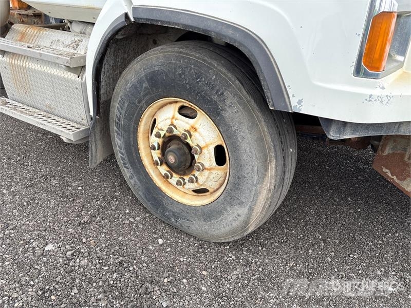 Western Star 4700SB 6x4 Snow Plow Truck مركبات الأغراض العامة