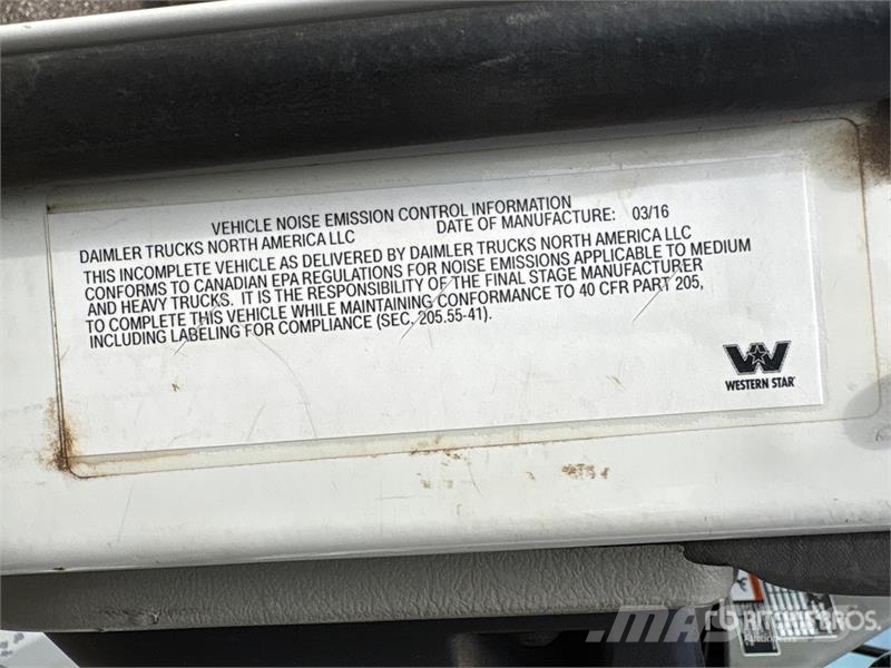 Western Star 4700SB 6x4 Snow Plow Truck مركبات الأغراض العامة