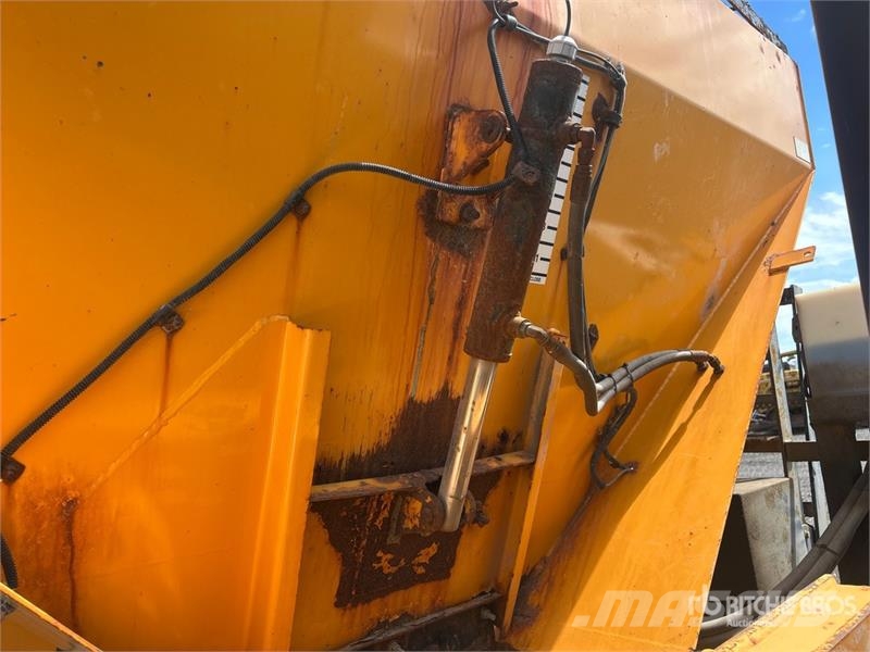 Western Star 4700SB 6x4 Snow Plow Truck مركبات الأغراض العامة