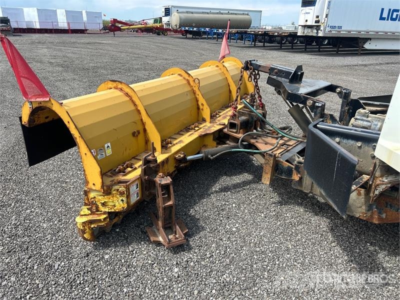 Western Star 4700SB 6x4 Snow Plow Truck مركبات الأغراض العامة
