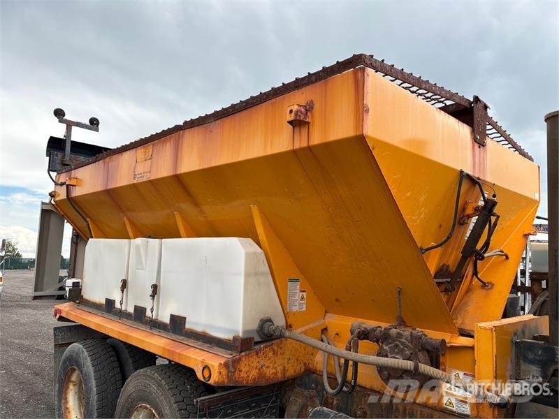 Western Star 4700SB 6x4 Snow Plow Truck مركبات الأغراض العامة