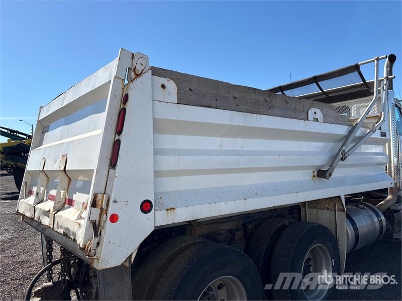 Western Star 4700SB 6x4 T/A Dump Truck Kipper