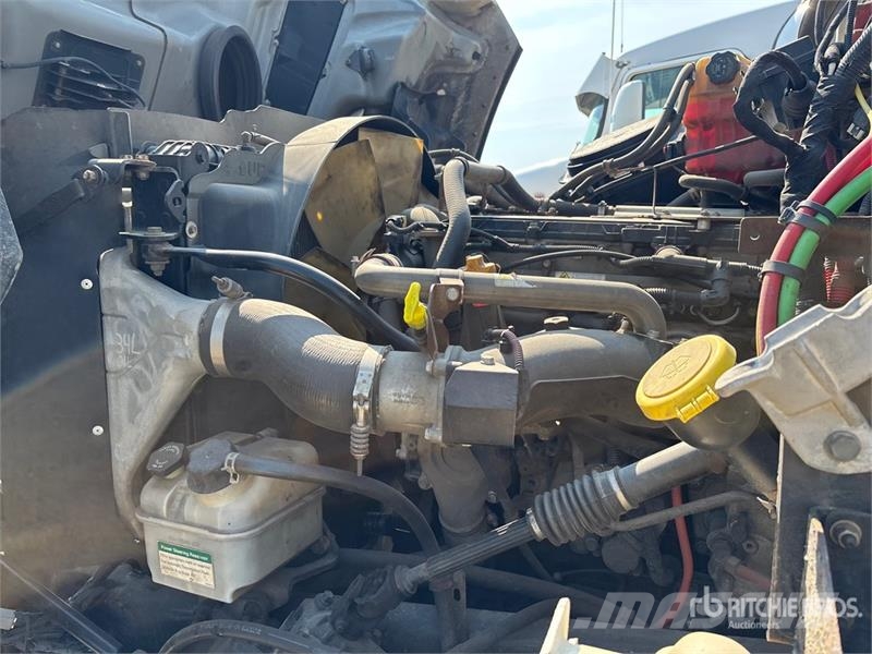 Western Star 4700SB 6x4 Snow Plow Truck مركبات الأغراض العامة