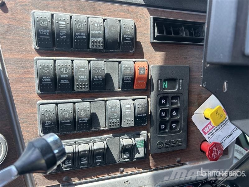 Western Star 4700SB 6x4 Snow Plow Truck مركبات الأغراض العامة