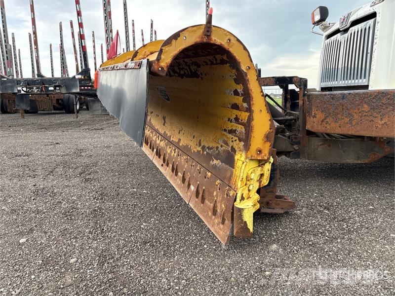 Western Star 4700SB 6x4 Snow Plow Truck مركبات الأغراض العامة