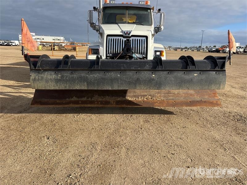 Western Star 4700SF 6x4 Snow Plow Truck Veicoli municipali