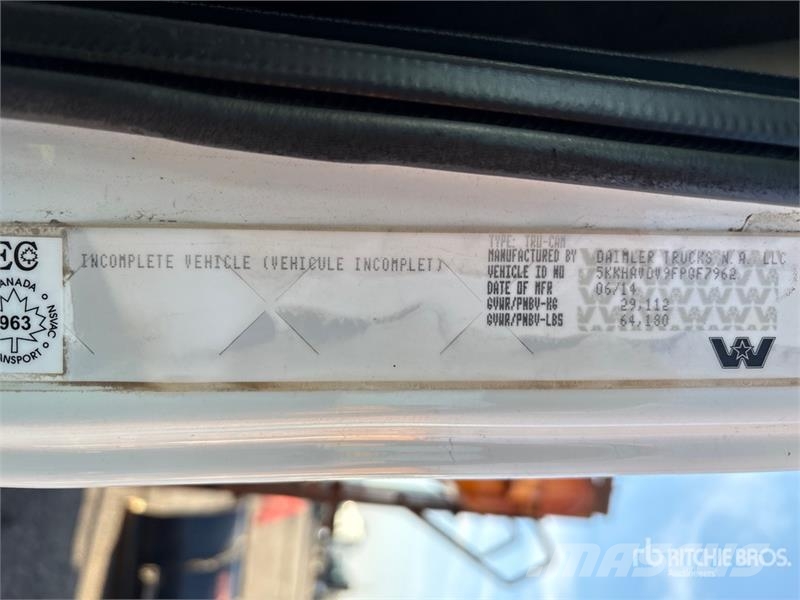 Western Star 4700SF 6x4 Spreader Truck (Inoperable) مركبات الأغراض العامة
