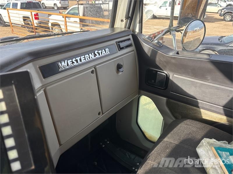 Western Star 4700SF 6x4 Snow Plow Truck Veicoli municipali