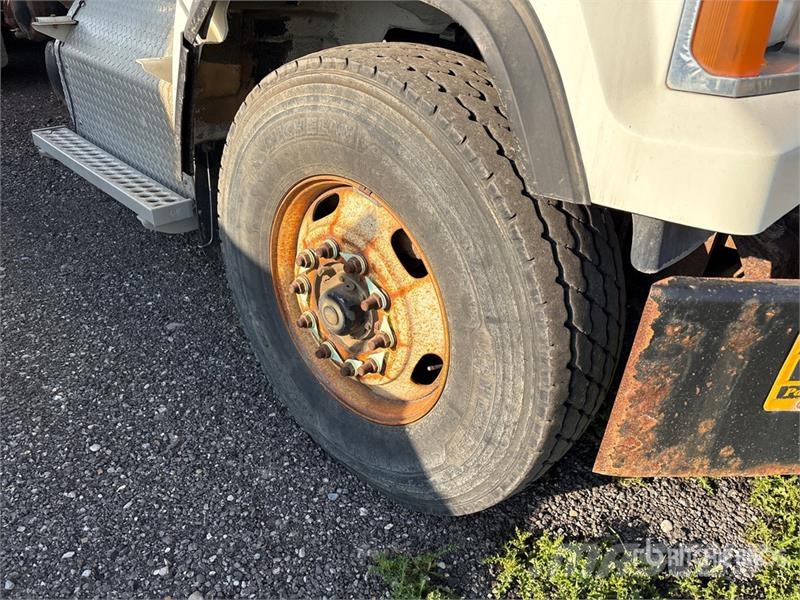 Western Star 4700SF 6x4 Spreader Truck (Inoperable) مركبات الأغراض العامة