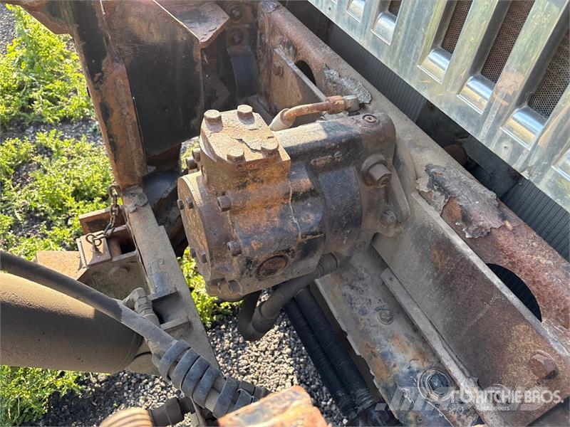 Western Star 4700SF 6x4 Spreader Truck (Inoperable) مركبات الأغراض العامة