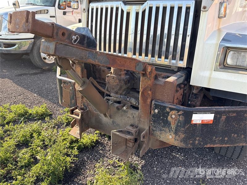 Western Star 4700SF 6x4 Spreader Truck (Inoperable) مركبات الأغراض العامة