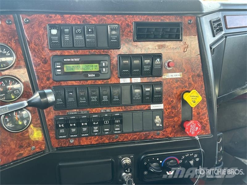 Western Star 4900 105 bbl 6x4 T/A Tanker Truck Cisterna
