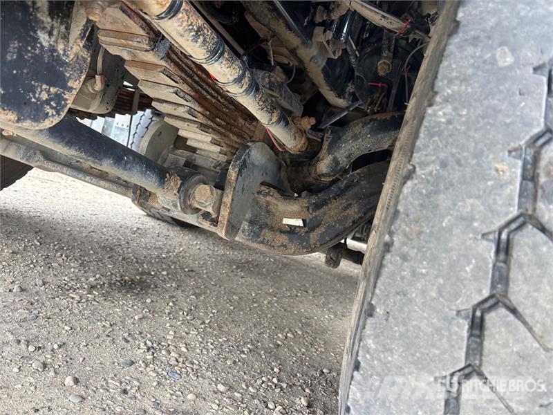 Western Star 4900 10x6 Tri/A Dump Truck ダンプ