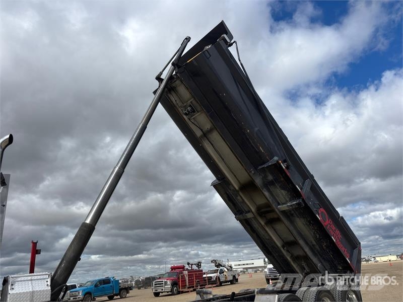 Western Star 4900 10x6 Tri/A Dump Truck ダンプ