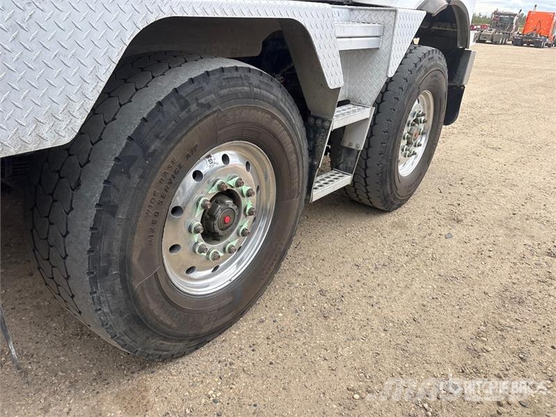 Western Star 4900 10x6 Tri/A Dump Truck ダンプ