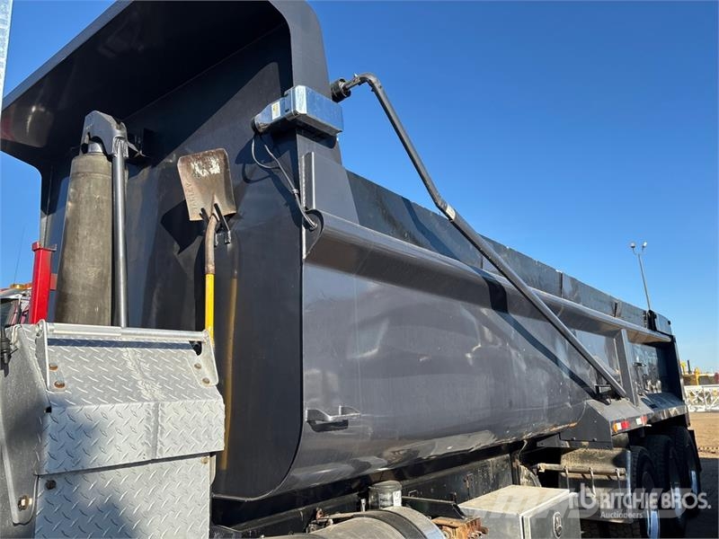 Western Star 4900 10x6 Tri/A Dump Truck Kipper