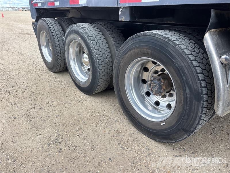 Western Star 4900 10x6 Tri/A Dump Truck ダンプ