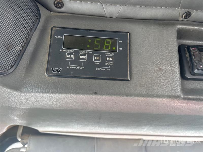 Western Star 4900 11000 L 6x4 Pressure Truck Diger kamyonlar