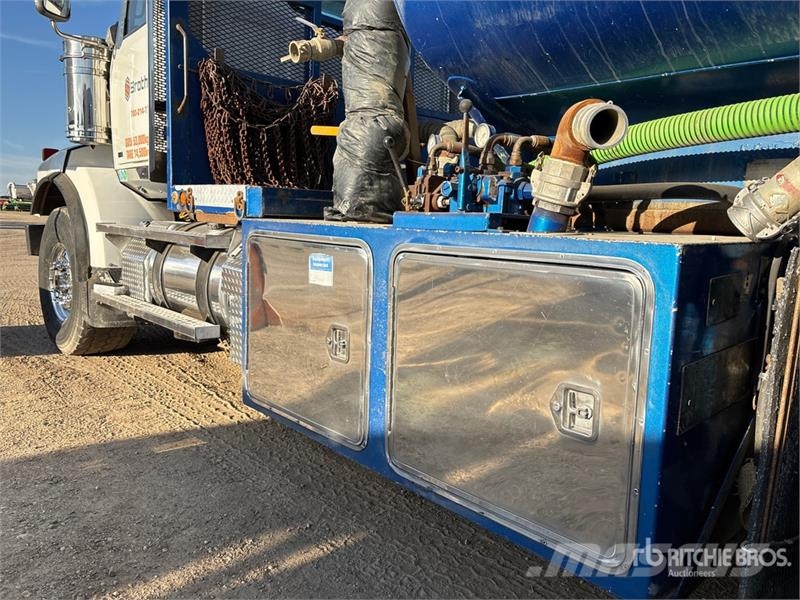 Western Star 4900 18169 L 8x6 Tanker Truck Грузовики-цистерны