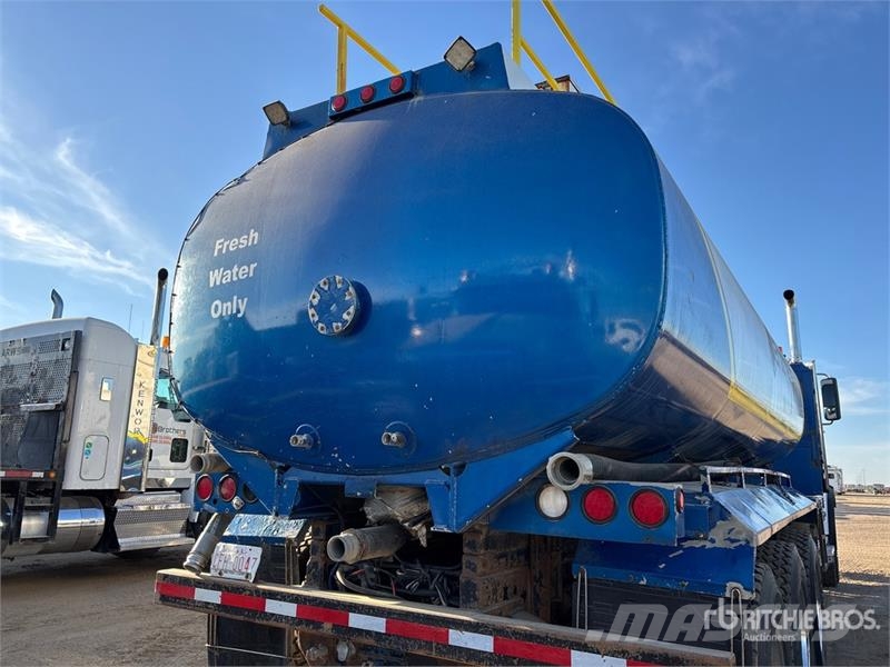 Western Star 4900 18169 L 8x6 Tanker Truck Грузовики-цистерны
