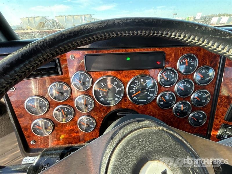 Western Star 4900 18169 L 8x6 Tanker Truck Грузовики-цистерны