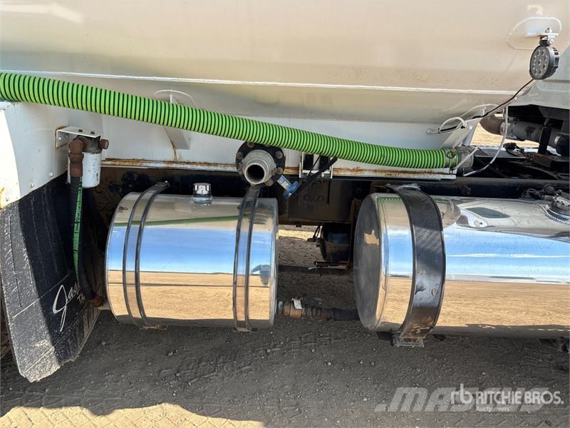 Western Star 4900 22240 L 8x6 Tanker Truck شاحنات ذات صهاريج