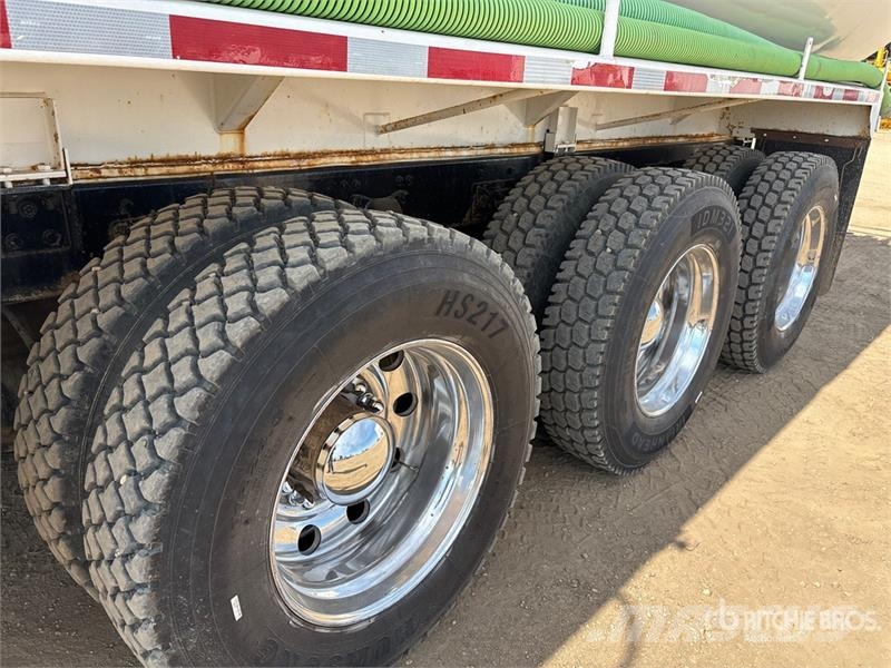 Western Star 4900 22240 L 8x6 Tanker Truck شاحنات ذات صهاريج