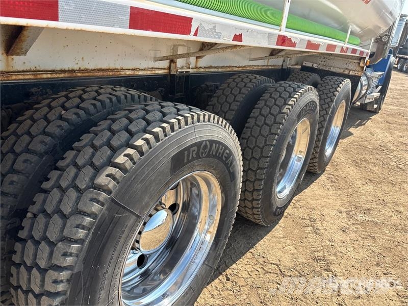 Western Star 4900 22240 L 8x6 Tanker Truck شاحنات ذات صهاريج