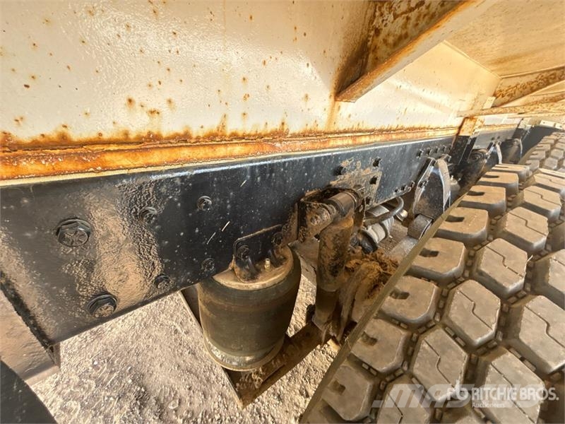 Western Star 4900 22240 L 8x6 Tanker Truck شاحنات ذات صهاريج